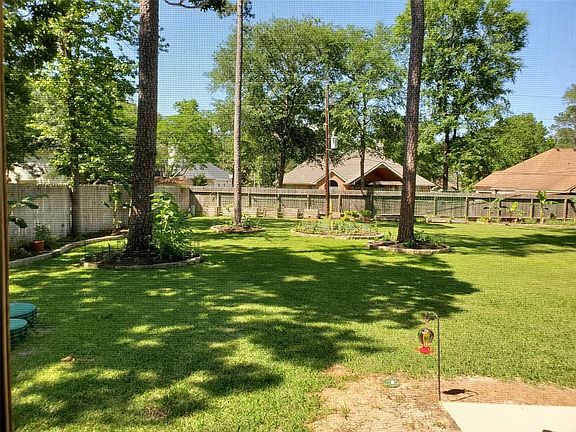 5th image of 7106 1/2 Ramblewood Dr