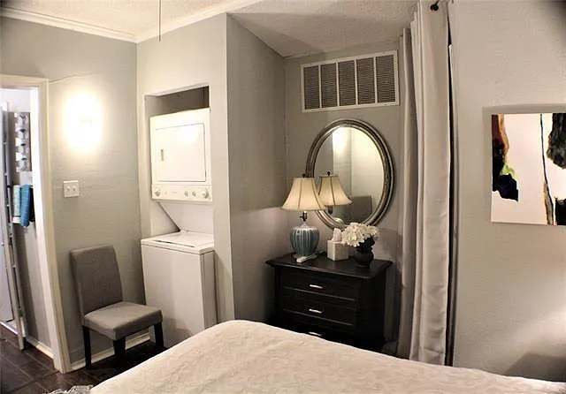 1 bed, 450 sqft, $1,000 — Photo 4