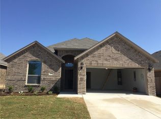 1204 Roping Reins Way, Haslet, TX 76052