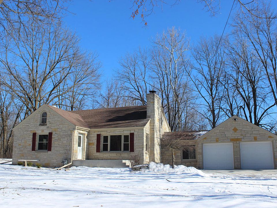 1st image of W142N7434 Oakwood Dr