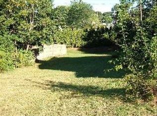 2 Sunnyside Ave, Poughkeepsie, NY 12601