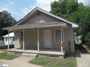 39 Link St, Greenville, SC 29611
