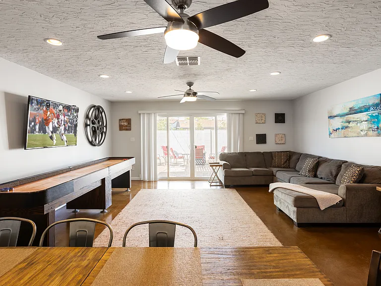 7702 E Verde Ln — Photo 9