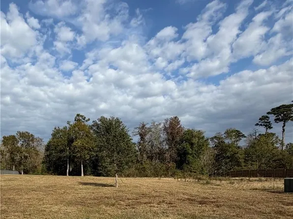 641 Dockside Dr, Slidell, LA 70461