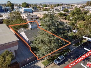 6833 Simpson Ave, North Hollywood, CA 91605