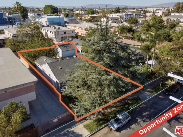 6833 Simpson Ave, North Hollywood, CA 91605