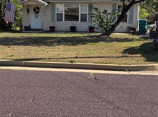 1120 Moselle Rd, Saint Clair, MO 63077