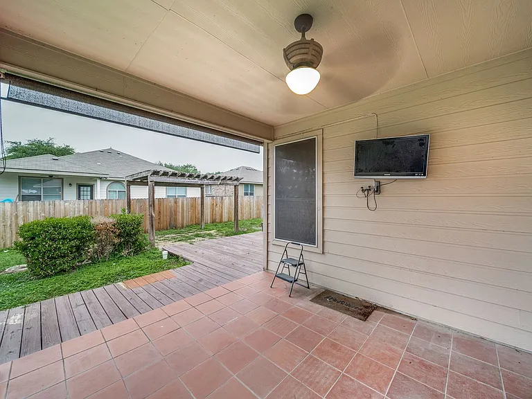 116 Pilot Point — Photo 23