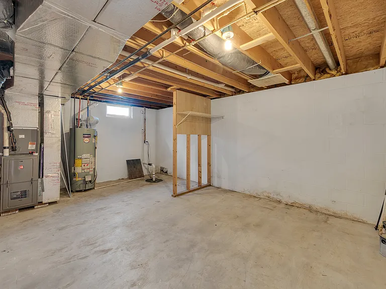 41 Squire Cir — Photo 16