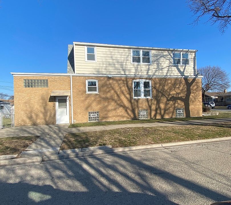 2nd image of 5258 S Natchez Ave