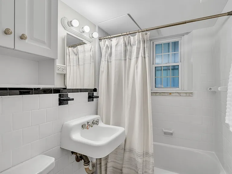 12 Shepard St #A — Photo 19