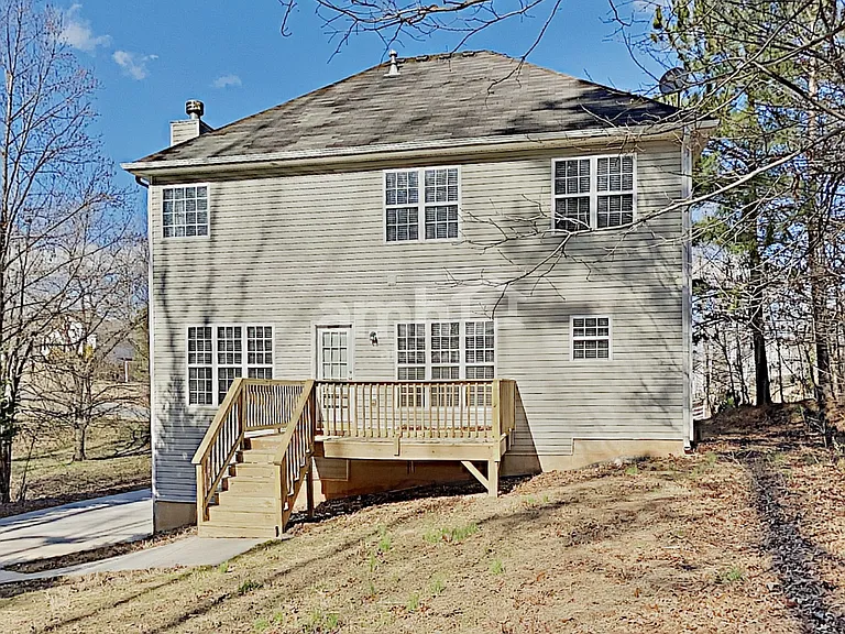 1045 Fieldstone Dr — Photo 22