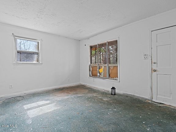 4th image of 217 S Grove Avenue