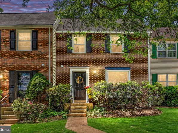 2908 Everleigh Way, Fairfax, VA 22031