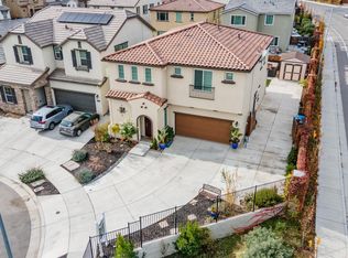 2121 Spinel Ct, Hollister, CA 95023