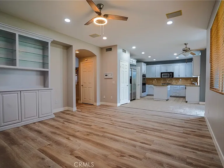 20640 Pesaro Way — Photo 21