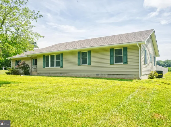 806 Lynnbury Woods Rd, Dover, DE 19904