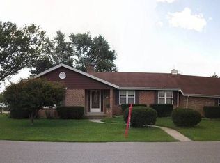 201 E High St, New Oxford, PA 17350