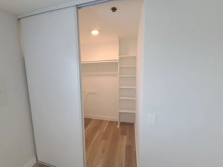 Georgia Regency Senior Apartments — Photo 18