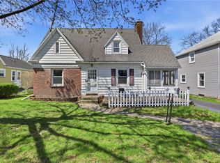 141 Cooper Rd, Irondequoit, NY 14617