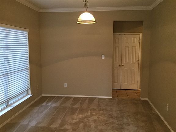 3rd image of 1049 Choke Cherry Ln