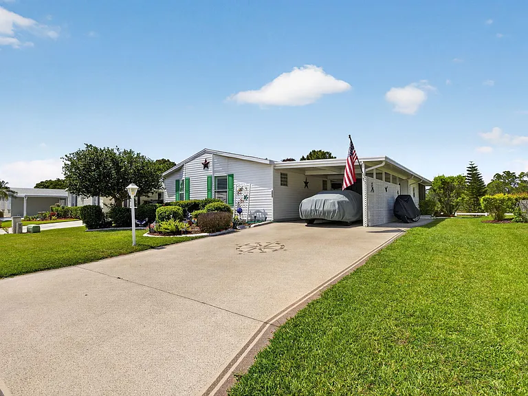 2820 Eagles Nest Way — Photo 3