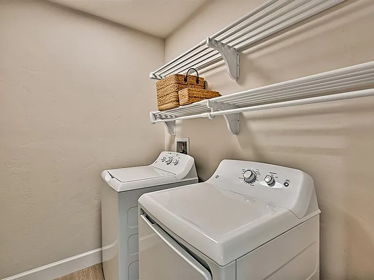 3803 Main St — Photo 19