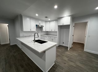 13525 Osborne St, Pacoima, CA 91331