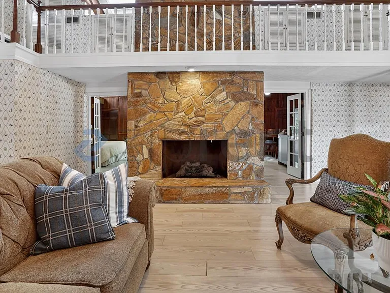 615 Pinecrest Dr — Photo 15