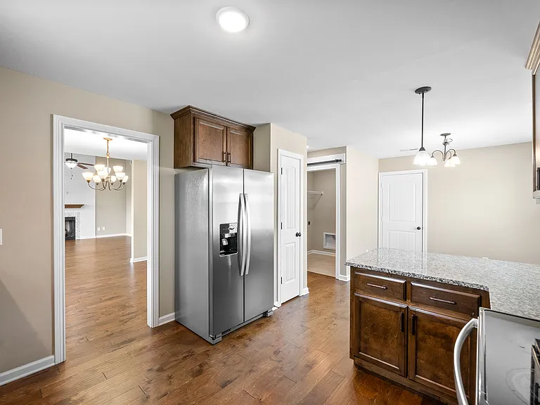 358 Wingfield Dr — Photo 15