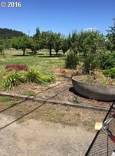 2nd image of 35085 Fremont Ave