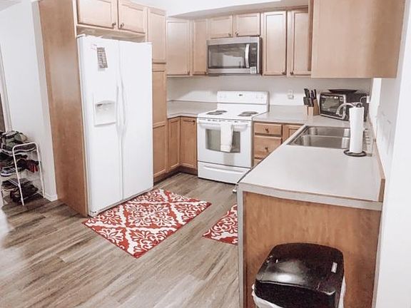 2nd image of 3372 E Lashawn Ct #106
