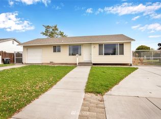 529 N Earl Rd, Moses Lake, WA 98837