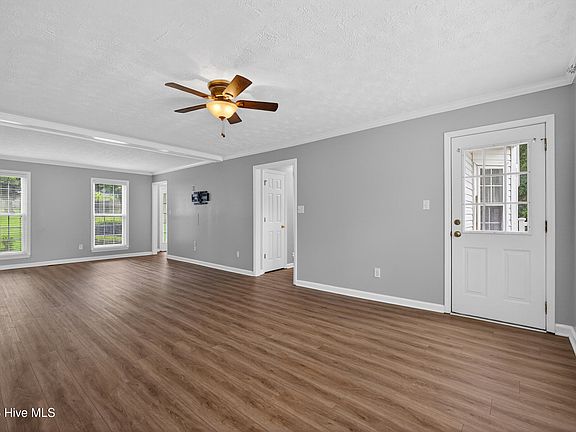 2nd image of 4090 Quinn Drive