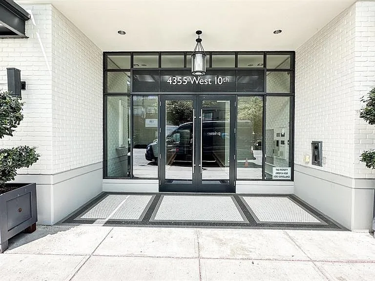 4355 W 10th Ave #200 — Photo 16