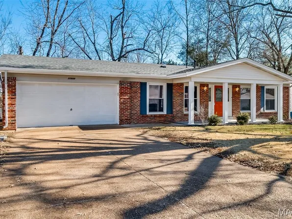 11944 Roseview Ln, Saint Louis, MO 63138