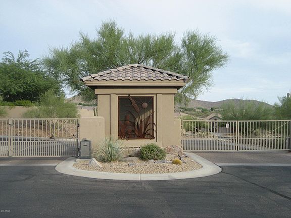 3rd image of 15838 N 107th Pl