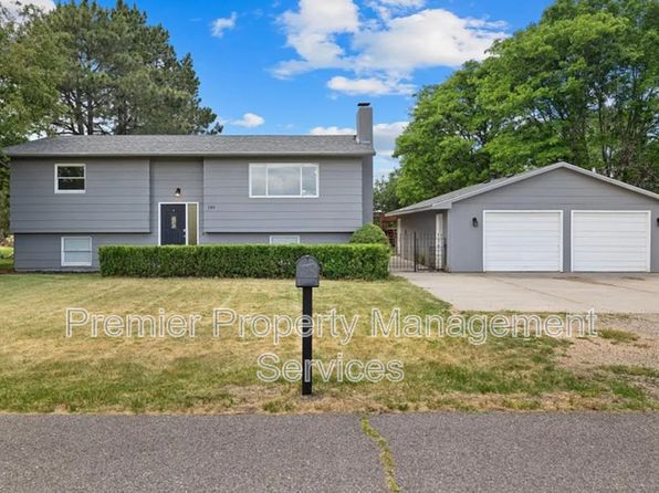 140 Peters St