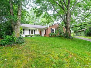 8 David Ct, Asheville, NC 28806