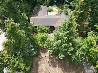 2101 Hillock Dr, Raleigh, NC 27612