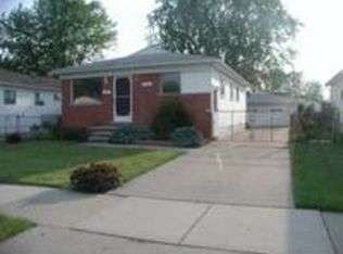 12512 Huron St, Taylor, MI 48180