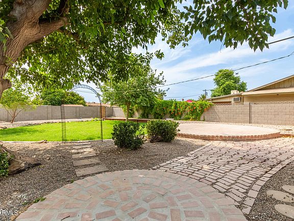 3rd image of 7808 N 59th Ln