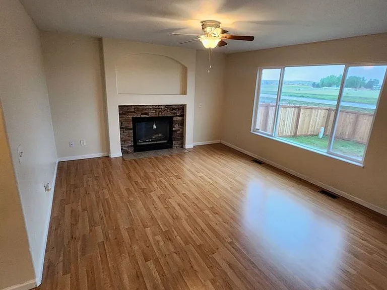 4556 Gunbarrel Dr — Photo 9