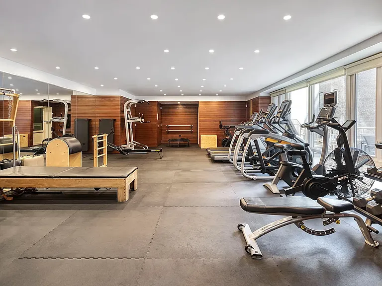 2150 Broadway #Penthouse 2b — Photo 20