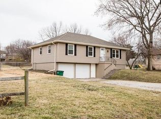 16001 Hinkle Ave, Belton, MO 64012