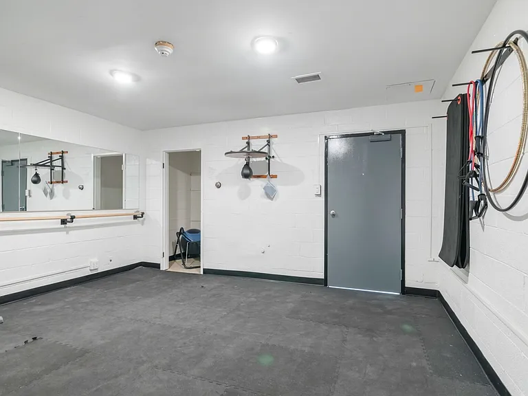 301 N Beauregard St #902 — Photo 37