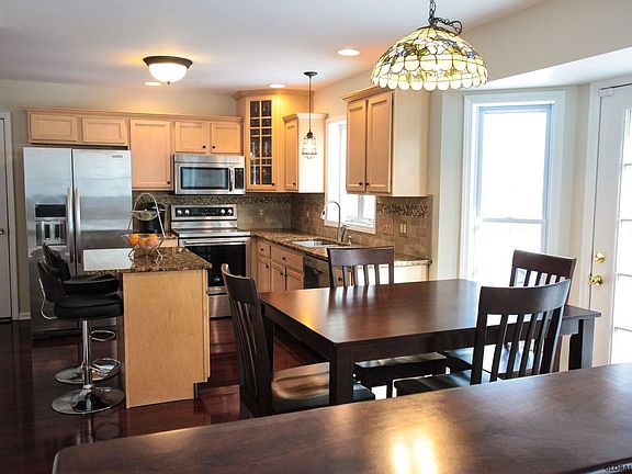 2nd image of 47 Jamison Dr