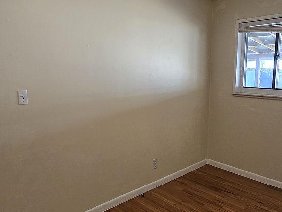 4th image of 1383 Upham St