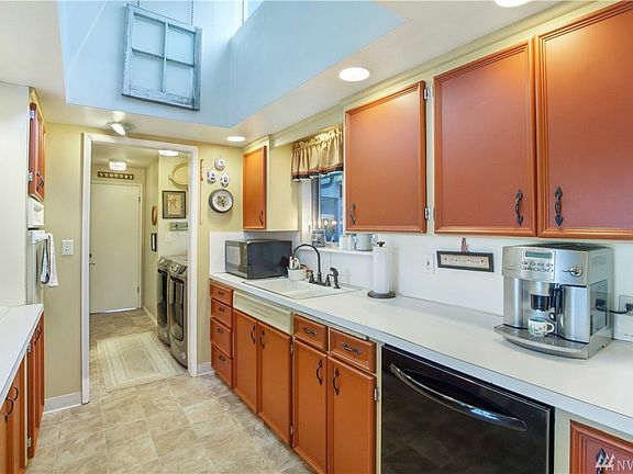 5th image of 5601 80th St E