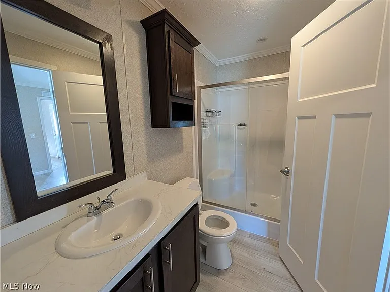 205 Greenbriar St — Photo 10